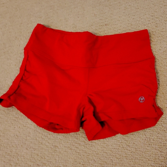 Titika hot red booty shorts - Picture 1 of 1